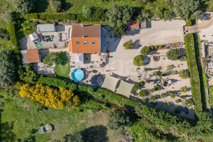 Image No.34-4 Bed House for sale