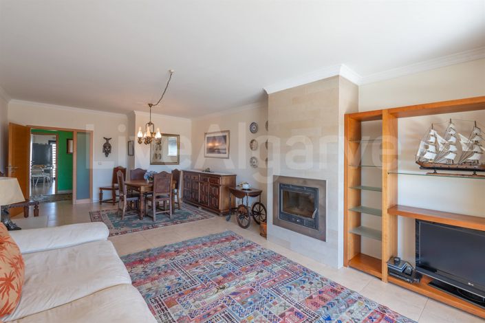 Image No.14-2 Bed Apartment for sale