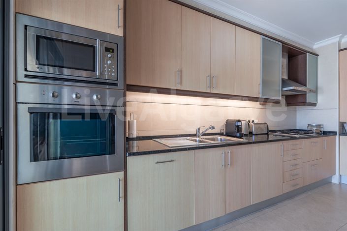 Image No.18-2 Bed Apartment for sale