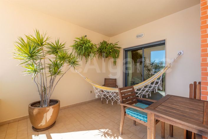 Image No.21-2 Bed Apartment for sale