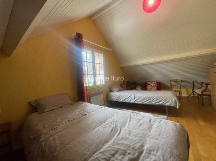 Image No.12-4 Bed House for sale