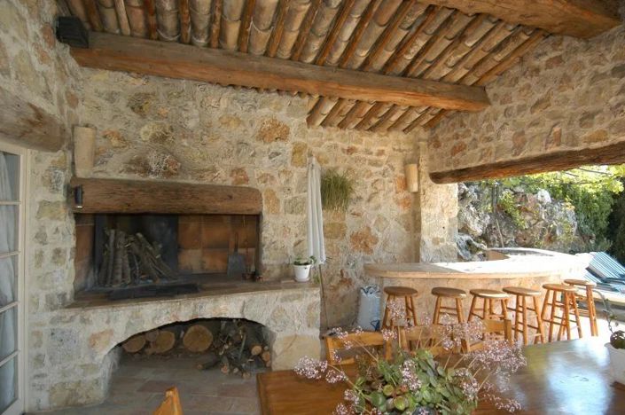 Image No.10-6 Bed House for sale