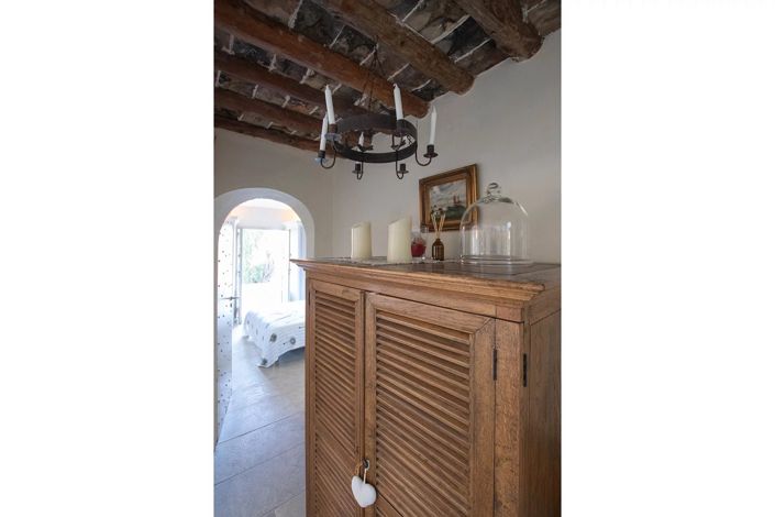 Image No.16-4 Bed House for sale