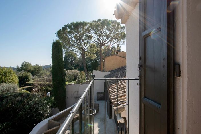 Image No.25-4 Bed House for sale