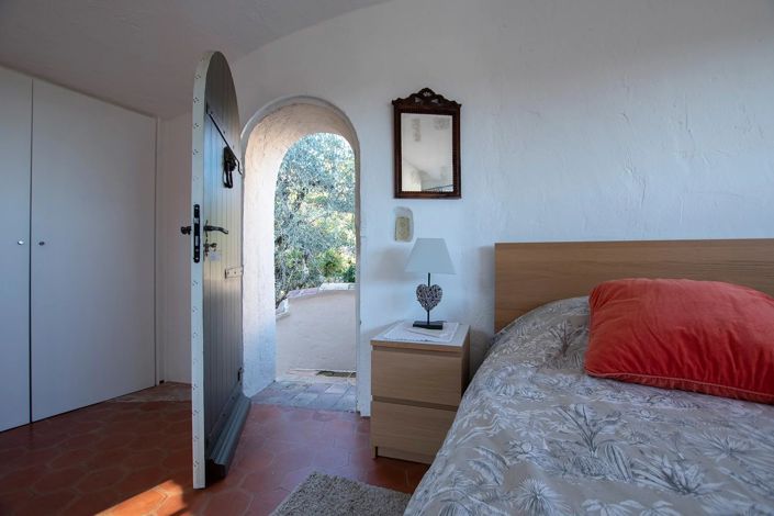 Image No.29-4 Bed House for sale