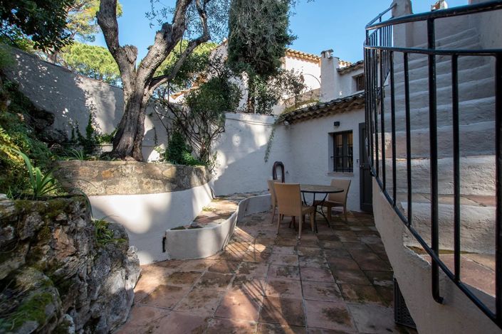 Image No.33-4 Bed House for sale