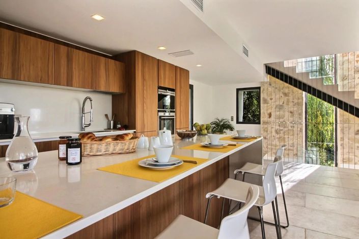 Image No.7-4 Bed House for sale