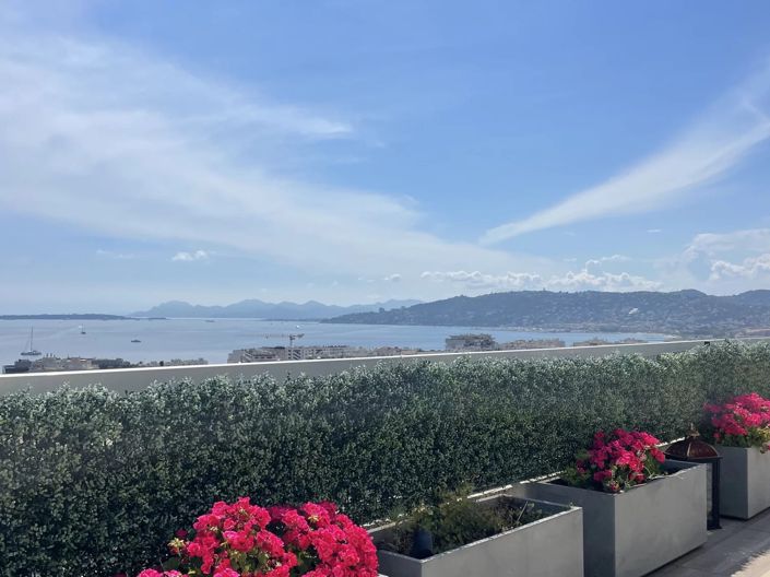 Image No.22-3 Bed Apartment for sale