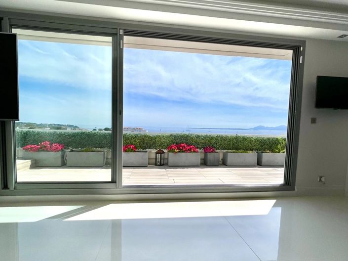 Image No.28-3 Bed Apartment for sale