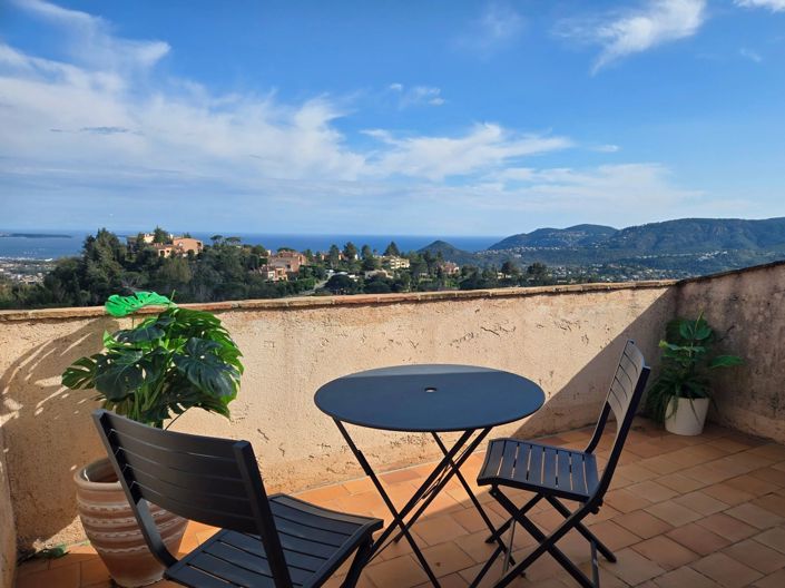 Image No.34-5 Bed House for sale