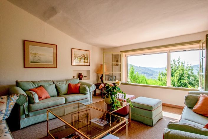 Image No.13-5 Bed House for sale