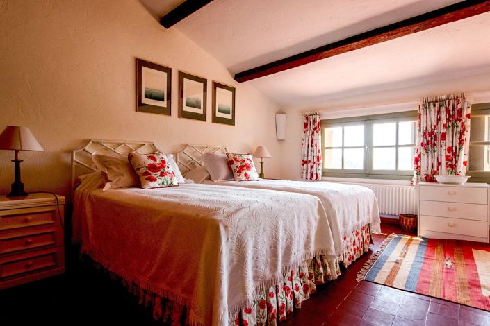 Image No.28-5 Bed House for sale