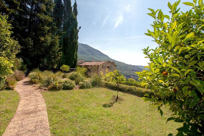 Image No.41-5 Bed House for sale