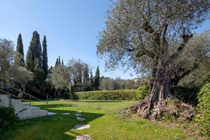 Image No.35-Maison de 5 chambres à vendre à Châteauneuf-Grasse