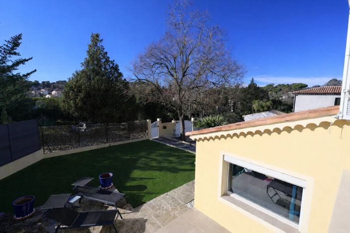 Image No.17-3 Bed House for sale