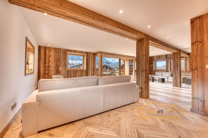 Image No.4-7 Bed House for sale