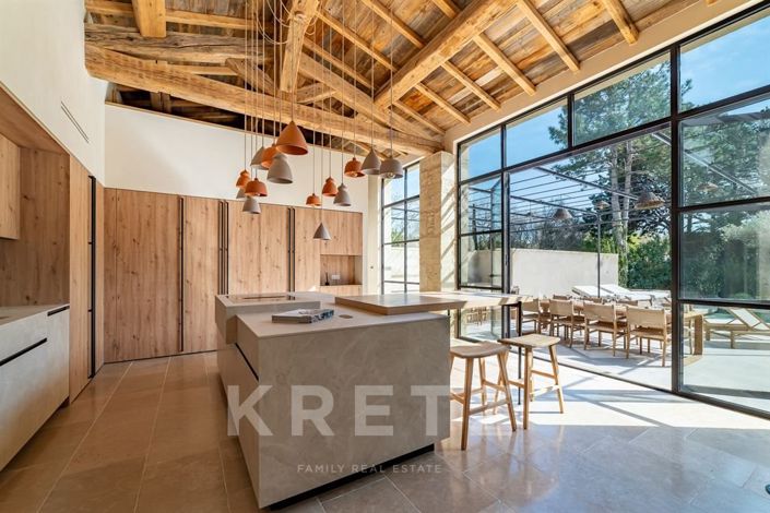 Image No.16-5 Bed House for sale