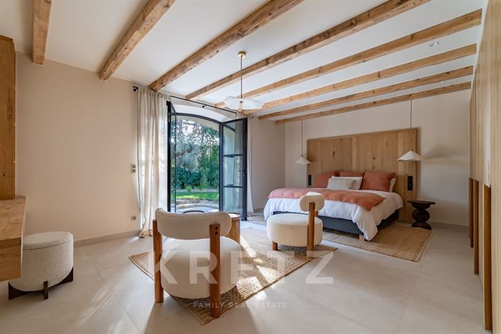 Image No.21-5 Bed House for sale