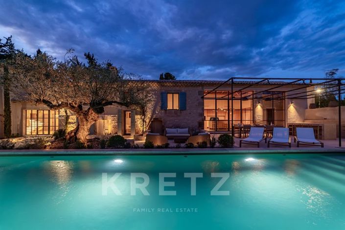 Image No.3-5 Bed House for sale