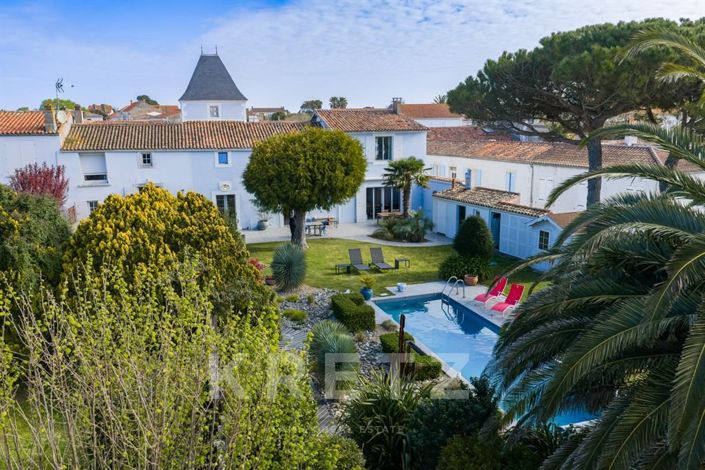 Image No.18-5 Bed House for sale