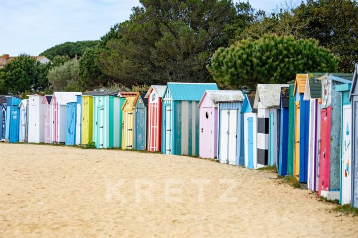 Image No.19-5 Bed Property for sale