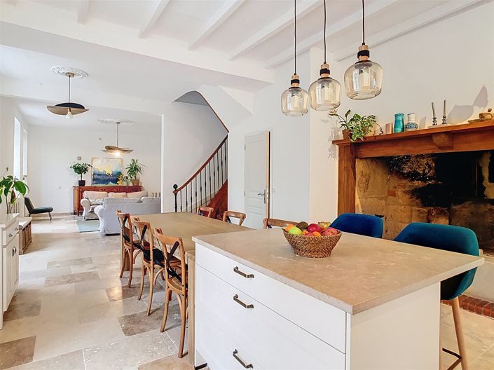 Image No.5-5 Bed House for sale