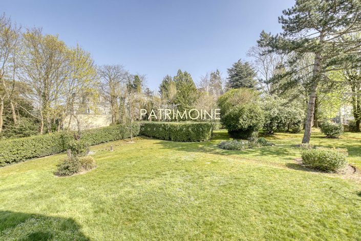 Image No.12-3 Bed Apartment for sale