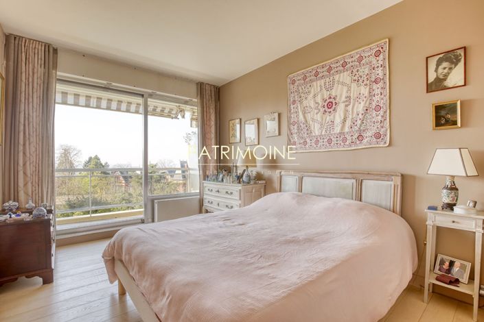 Image No.7-3 Bed Apartment for sale