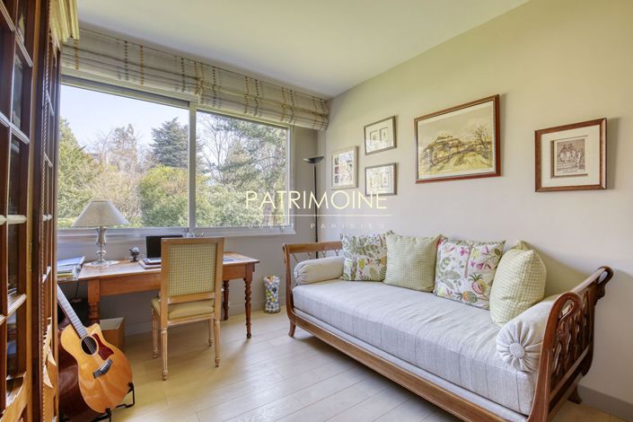 Image No.8-3 Bed Apartment for sale