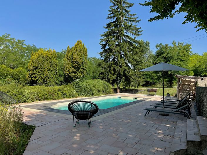 Image No.3-4 Bed House for sale