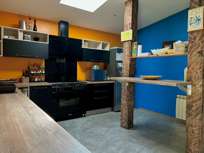 Image No.7-4 Bed House for sale