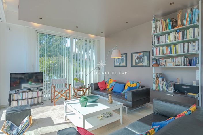 Image No.2-3 Bed Apartment for sale