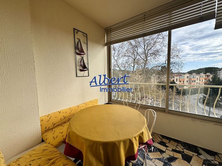 Image No.6-Apartment for sale