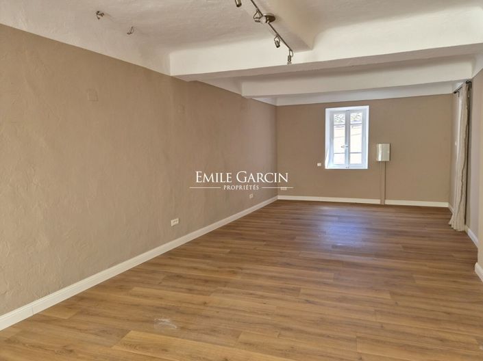 Image No.2-4 Bed House for sale