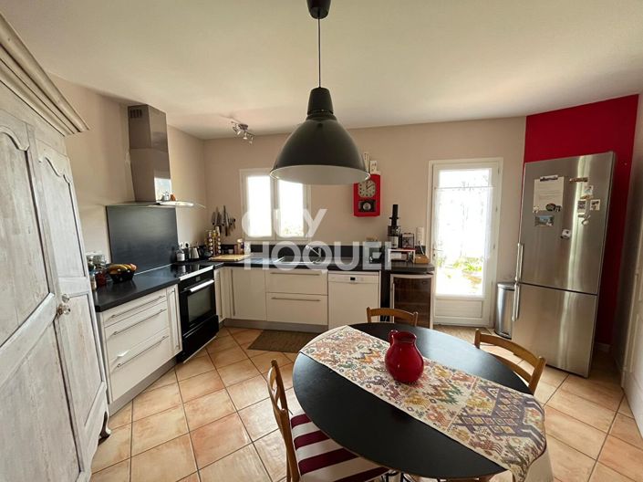 Image No.4-Maison de 4 chambres à vendre à Puygouzon