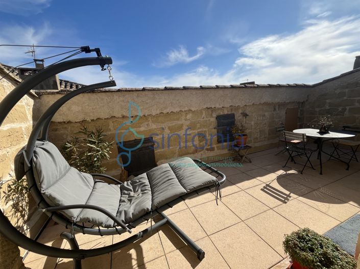 Image No.2-Maison de 6 chambres à vendre à Uzès