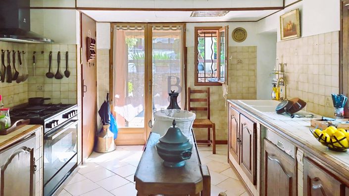 Image No.13-3 Bed House for sale