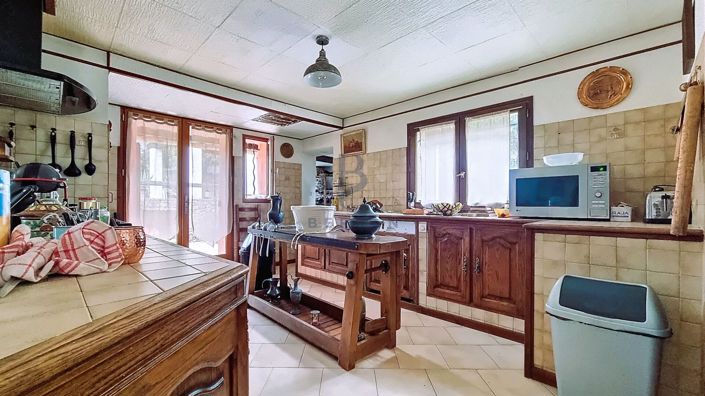 Image No.14-3 Bed House for sale