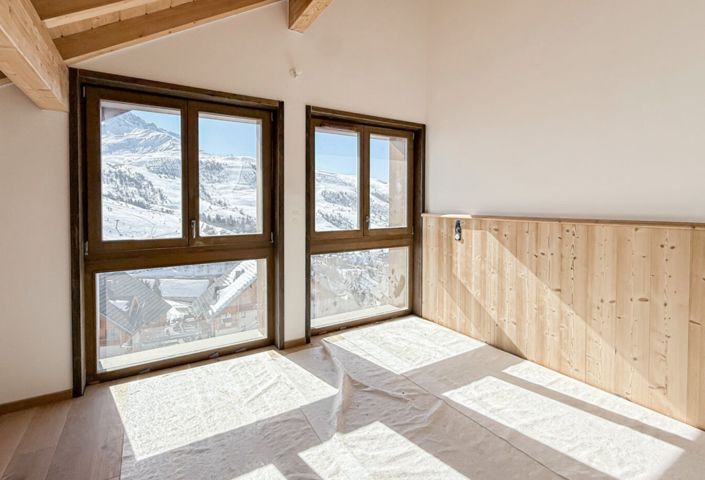 Image No.12-3 Bed Apartment for sale