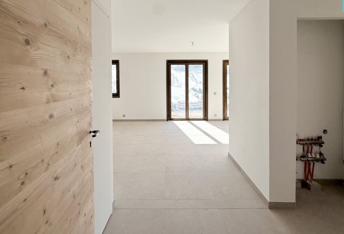 Image No.7-3 Bed Apartment for sale