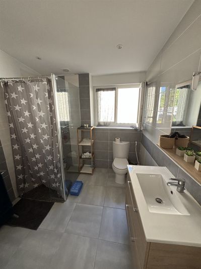 Image No.6-2 Bed House for sale