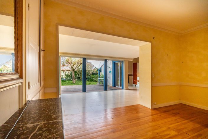 Image No.3-4 Bed House for sale