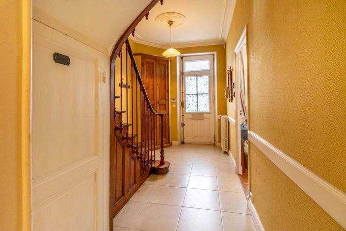 Image No.5-4 Bed House for sale