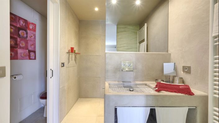 Image No.13-4 Bed House for sale