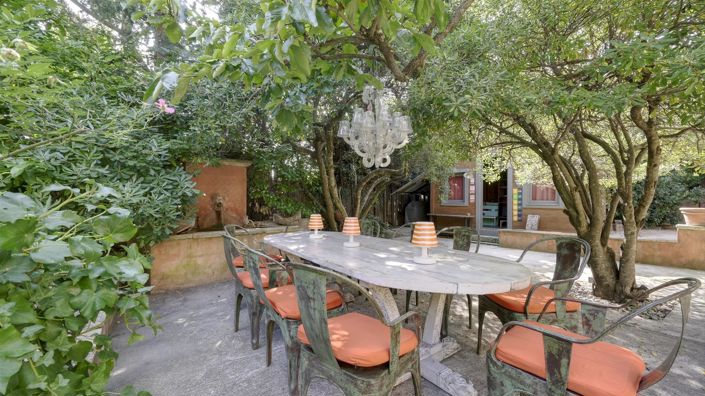 Image No.15-4 Bed House for sale