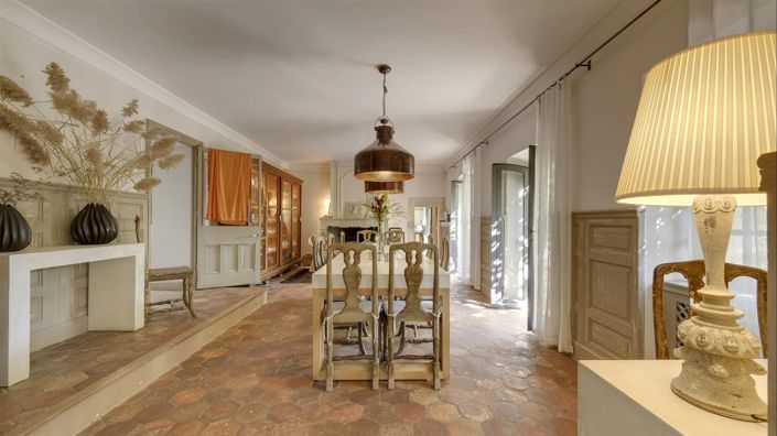 Image No.3-4 Bed House for sale