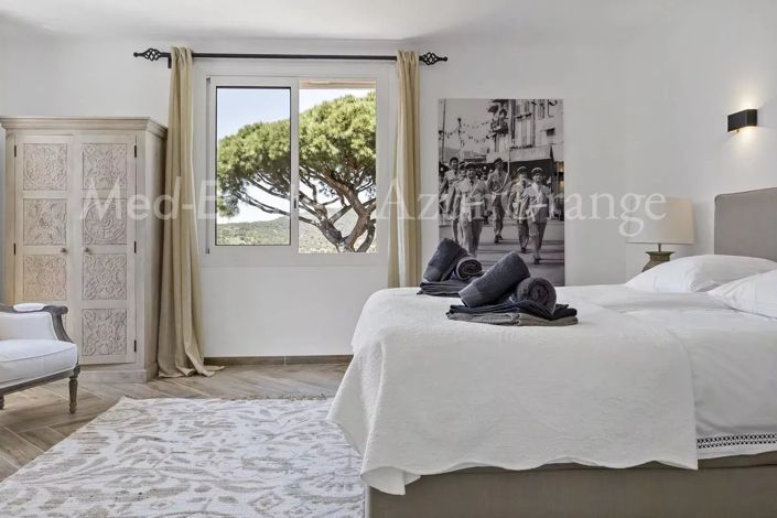 Image No.17-5 Bed House for sale