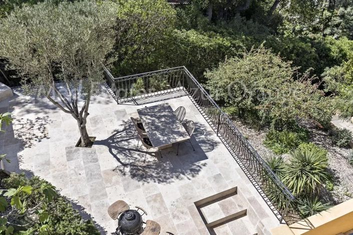 Image No.25-5 Bed House for sale