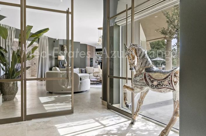 Image No.6-6 Bed House for sale