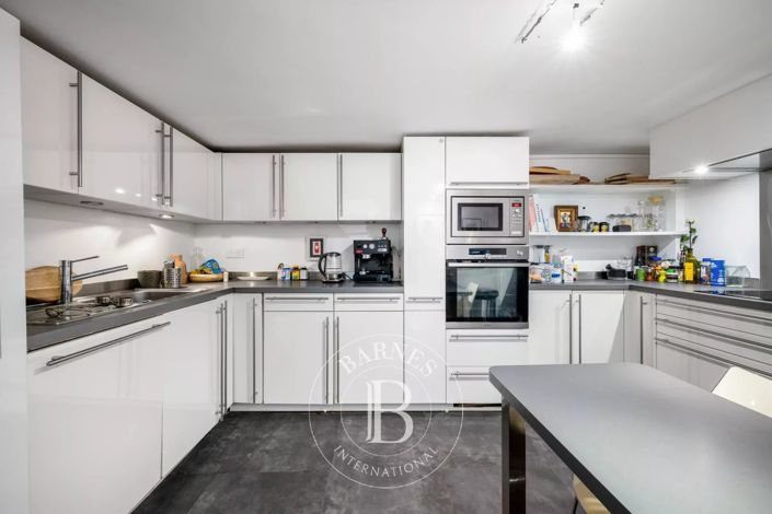 Image No.10-House for sale